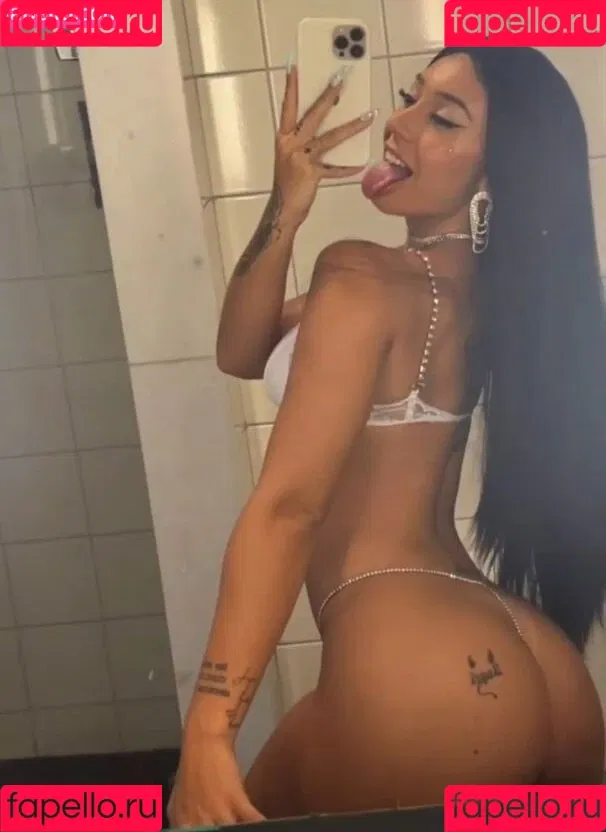 Leticia Castro Onlyfans Photo Gallery 