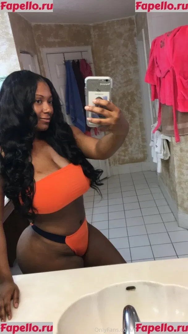 therealchanellealicia Onlyfans Photo Gallery 