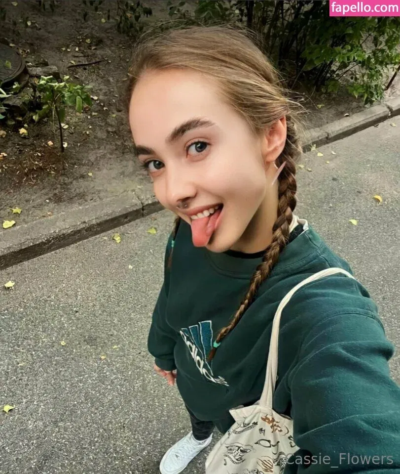 cassie_flower Onlyfans Photo Gallery 