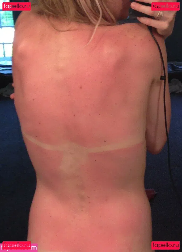 Iliza Shlesinger Onlyfans Photo Gallery 