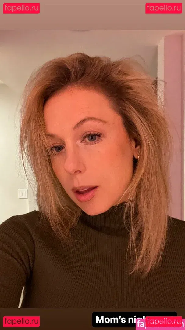 Iliza Shlesinger Onlyfans Photo Gallery 