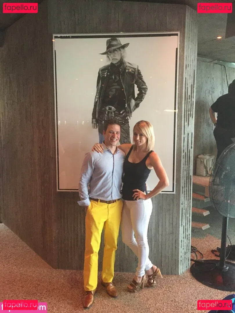 Iliza Shlesinger Onlyfans Photo Gallery 