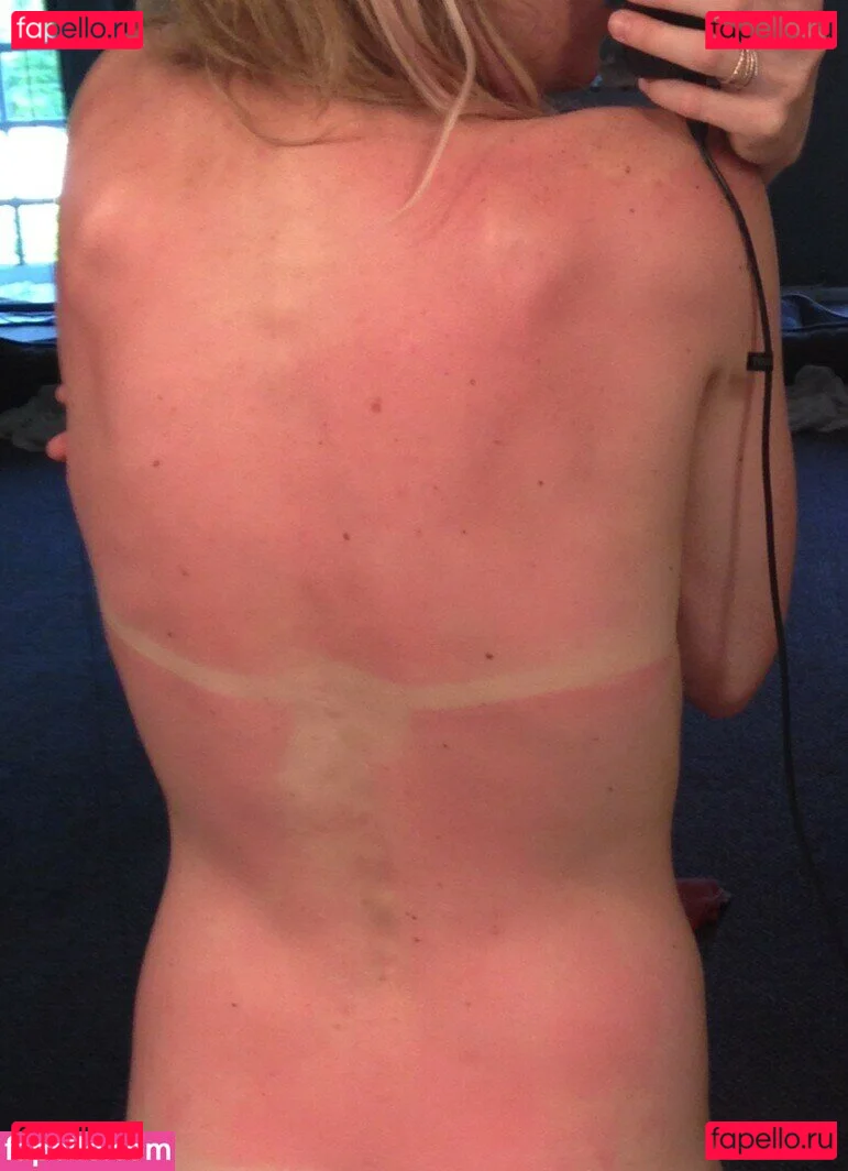 Iliza Shlesinger Onlyfans Photo Gallery 