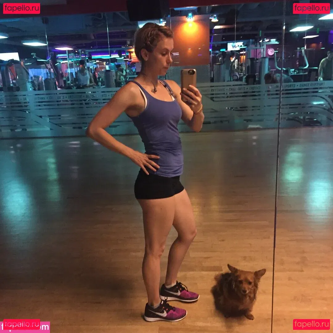 Iliza Shlesinger Onlyfans Photo Gallery 