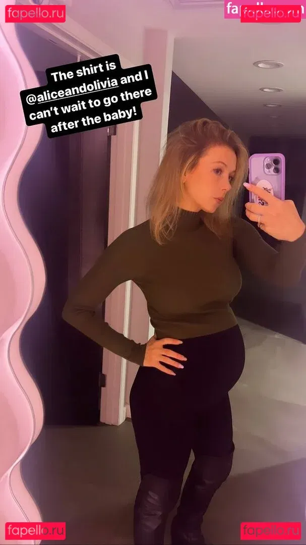 Iliza Shlesinger Onlyfans Photo Gallery 