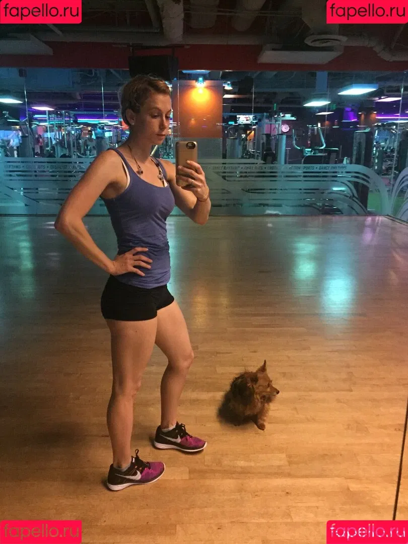 Iliza Shlesinger Onlyfans Photo Gallery 