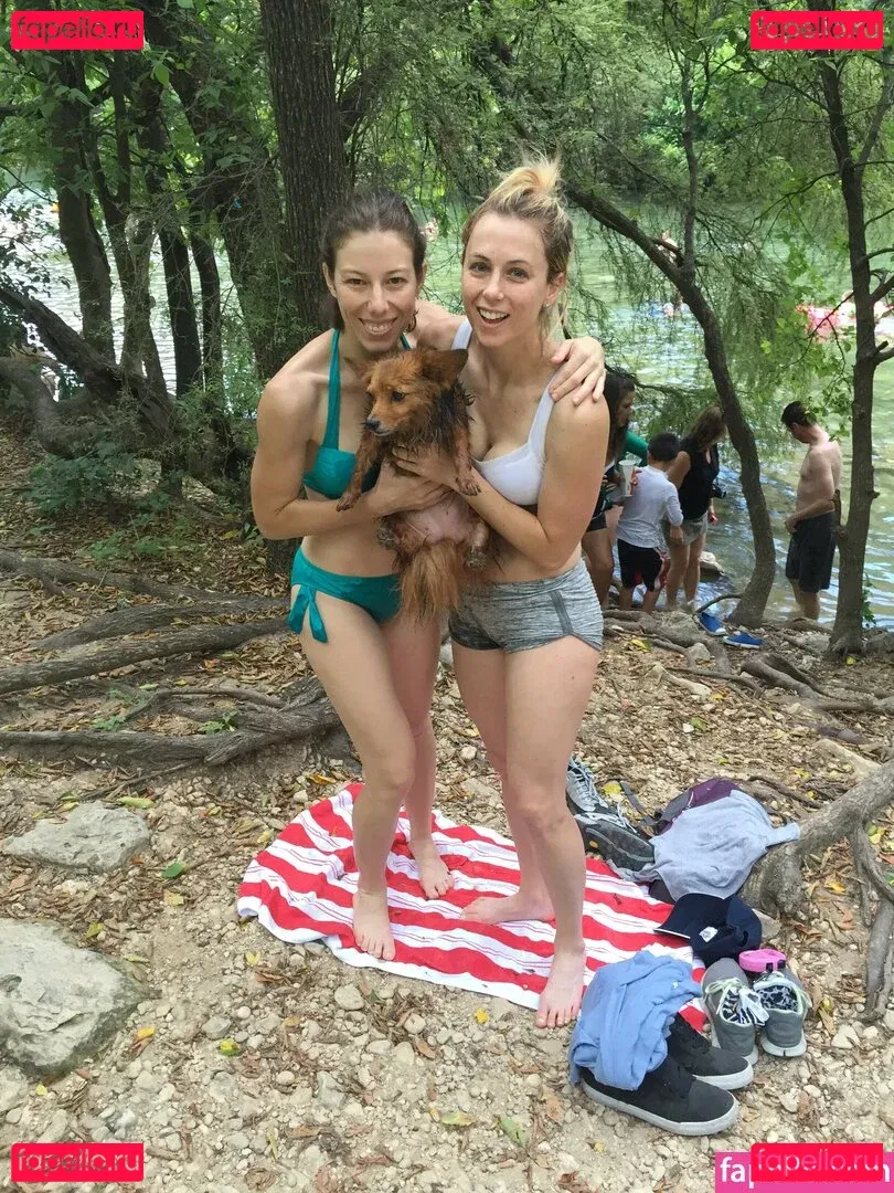 Iliza Shlesinger Onlyfans Photo Gallery 