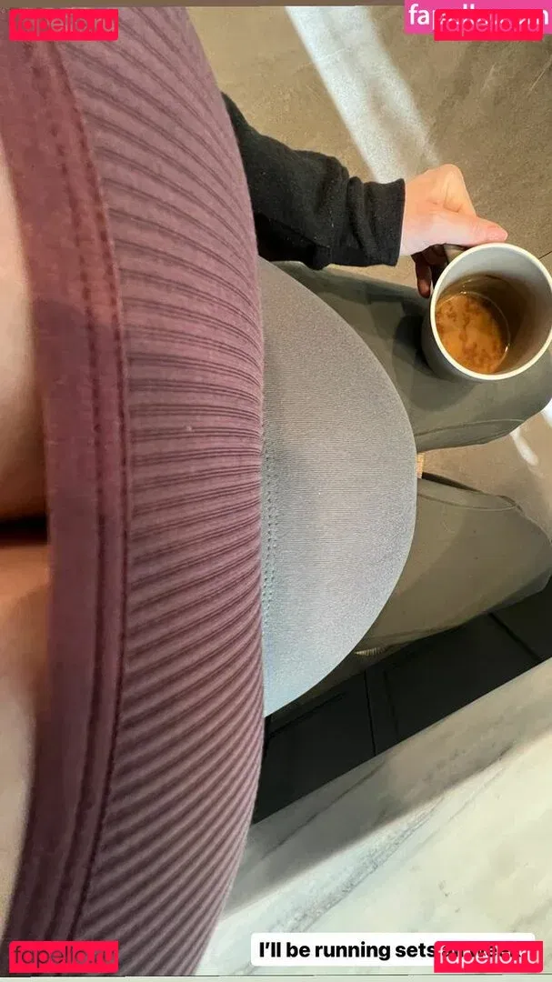 Iliza Shlesinger Onlyfans Photo Gallery 