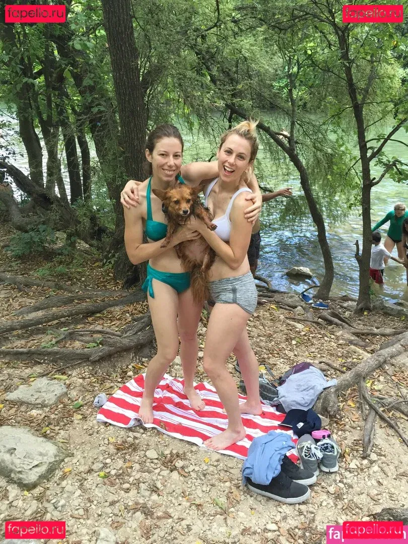 Iliza Shlesinger Onlyfans Photo Gallery 