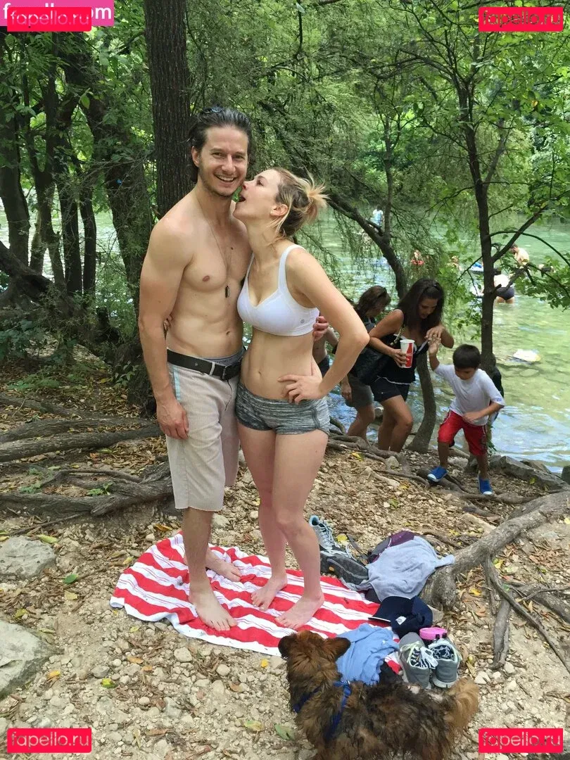 Iliza Shlesinger Onlyfans Photo Gallery 