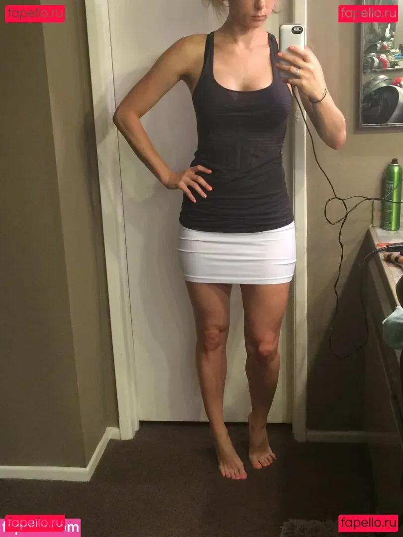 Iliza Shlesinger Onlyfans Photo Gallery 