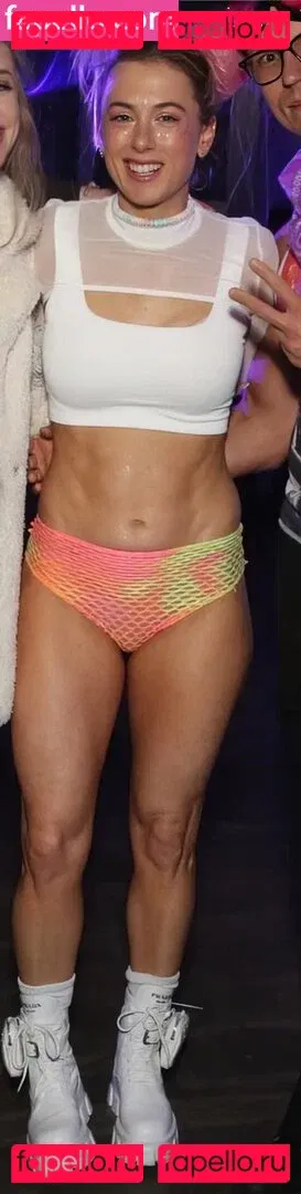 Iliza Shlesinger Onlyfans Photo Gallery 