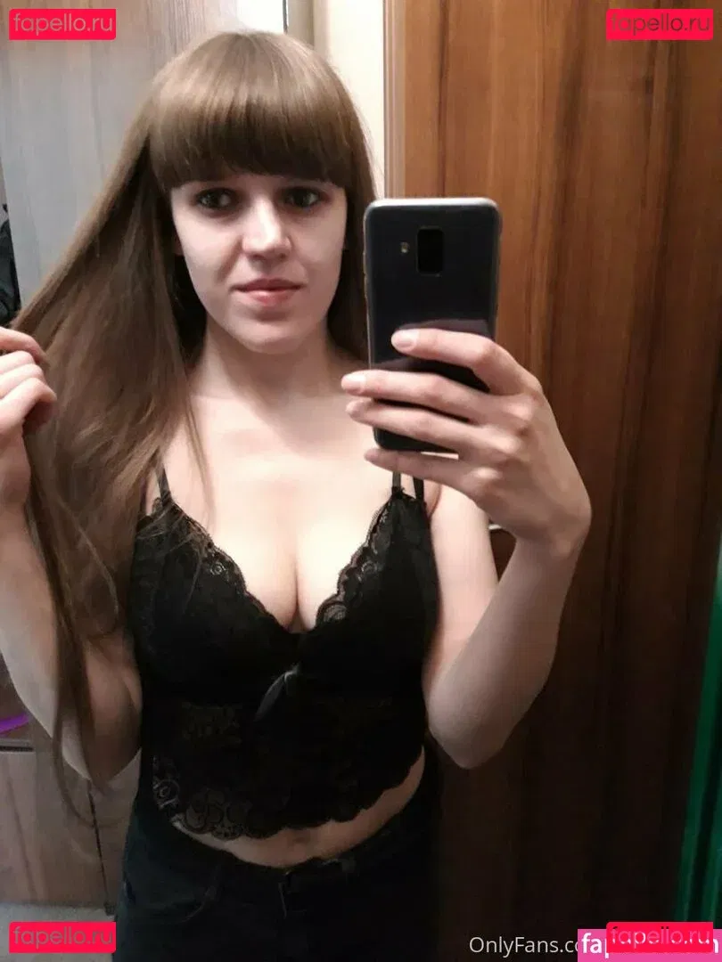 lilyapricot Onlyfans Photo Gallery 