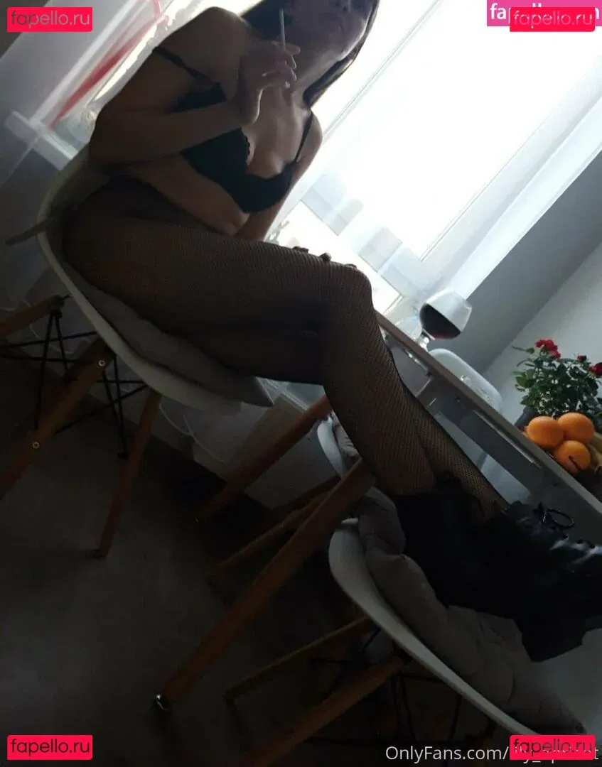 lilyapricot Onlyfans Photo Gallery 