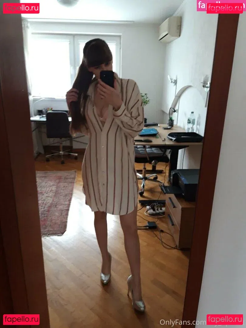 lilyapricot Onlyfans Photo Gallery 