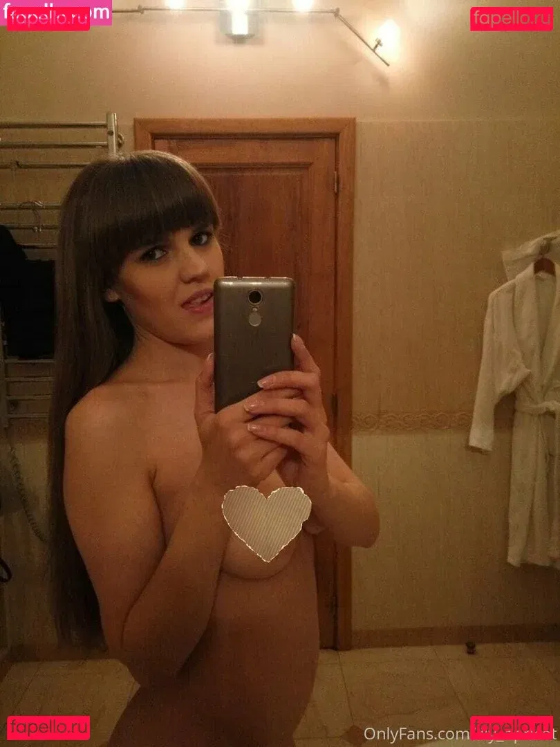 lilyapricot Onlyfans Photo Gallery 