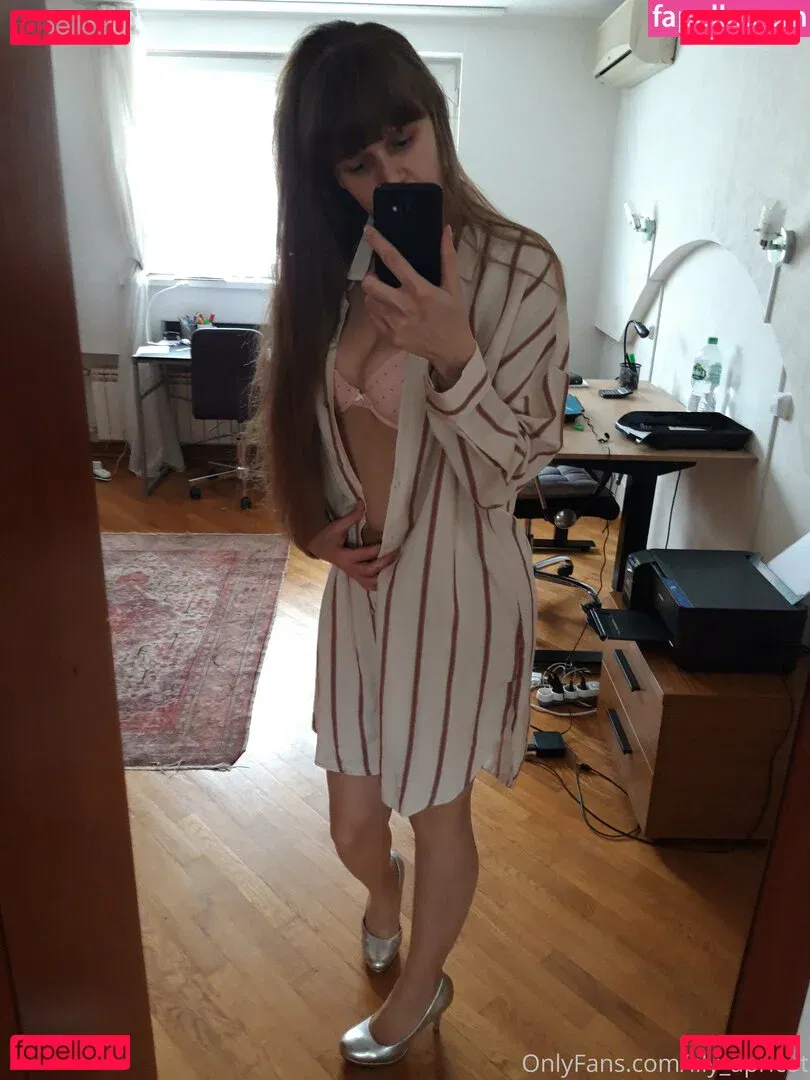 lilyapricot Onlyfans Photo Gallery 