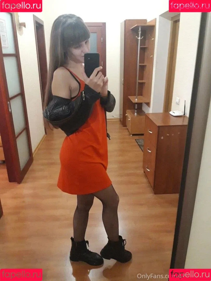 lilyapricot Onlyfans Photo Gallery 