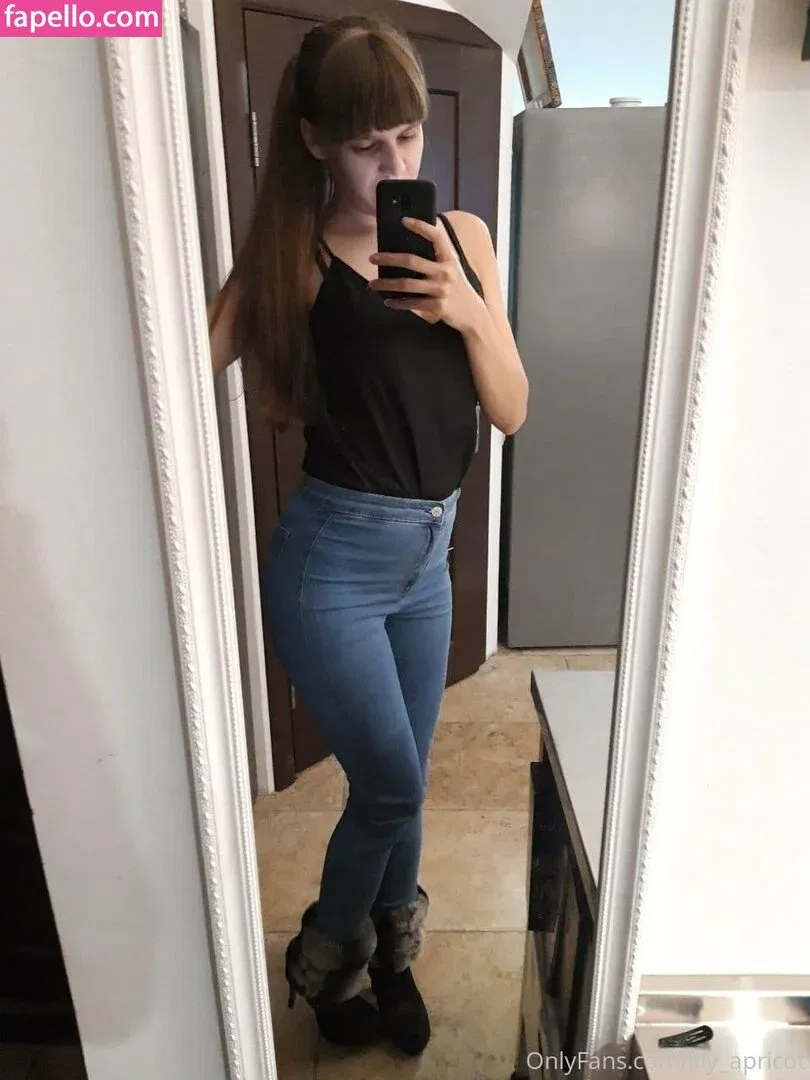 lilyapricot Onlyfans Photo Gallery 