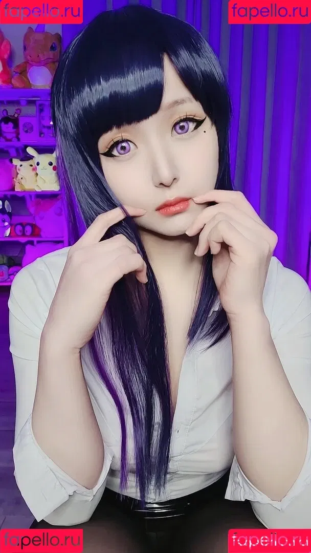 Lewd Cosplayer Onlyfans Photo Gallery 