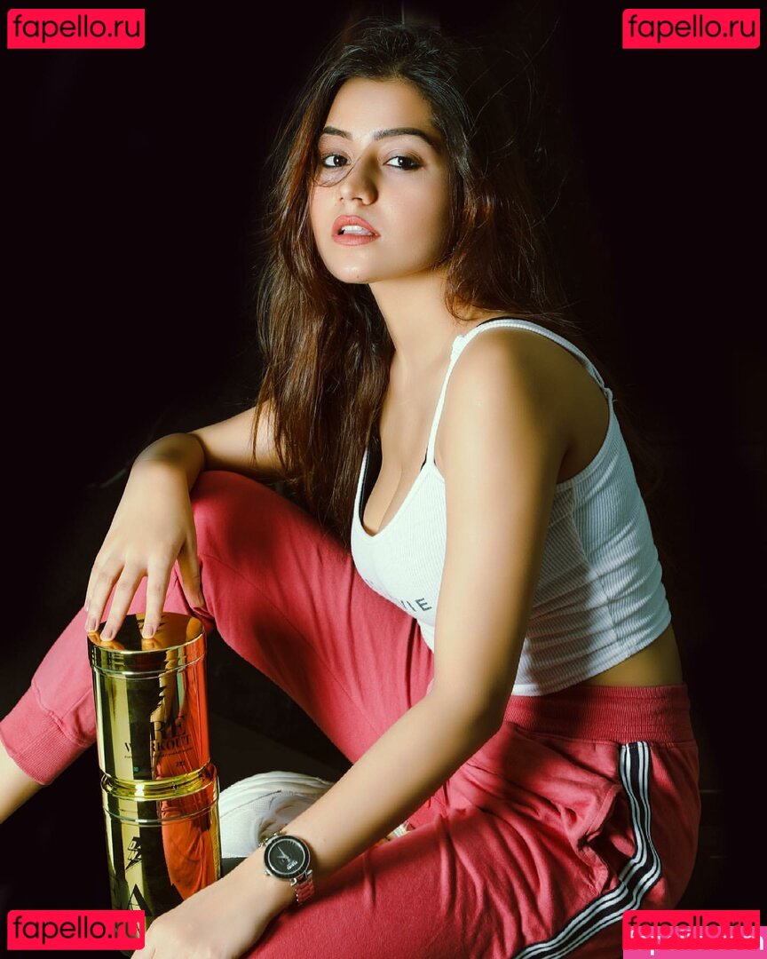 Simran Kaur / Simran_167 Nude Onlyfans Photo 51