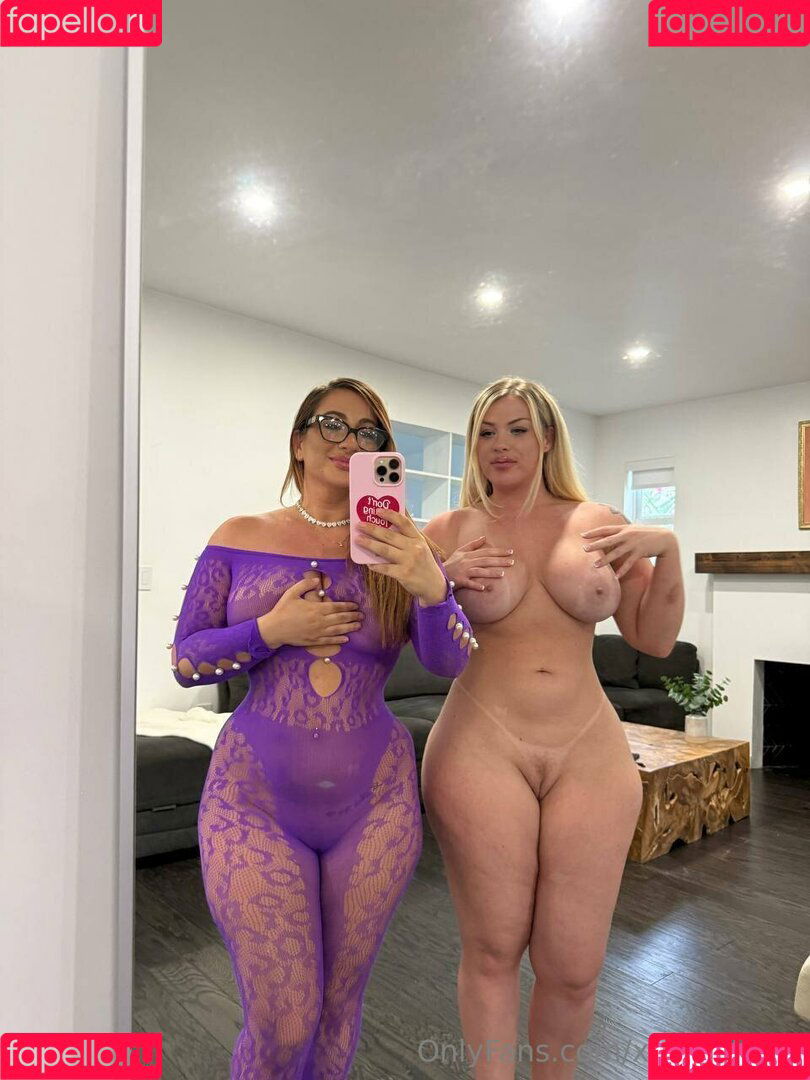 xoxbratfree Onlyfans Photo Gallery 