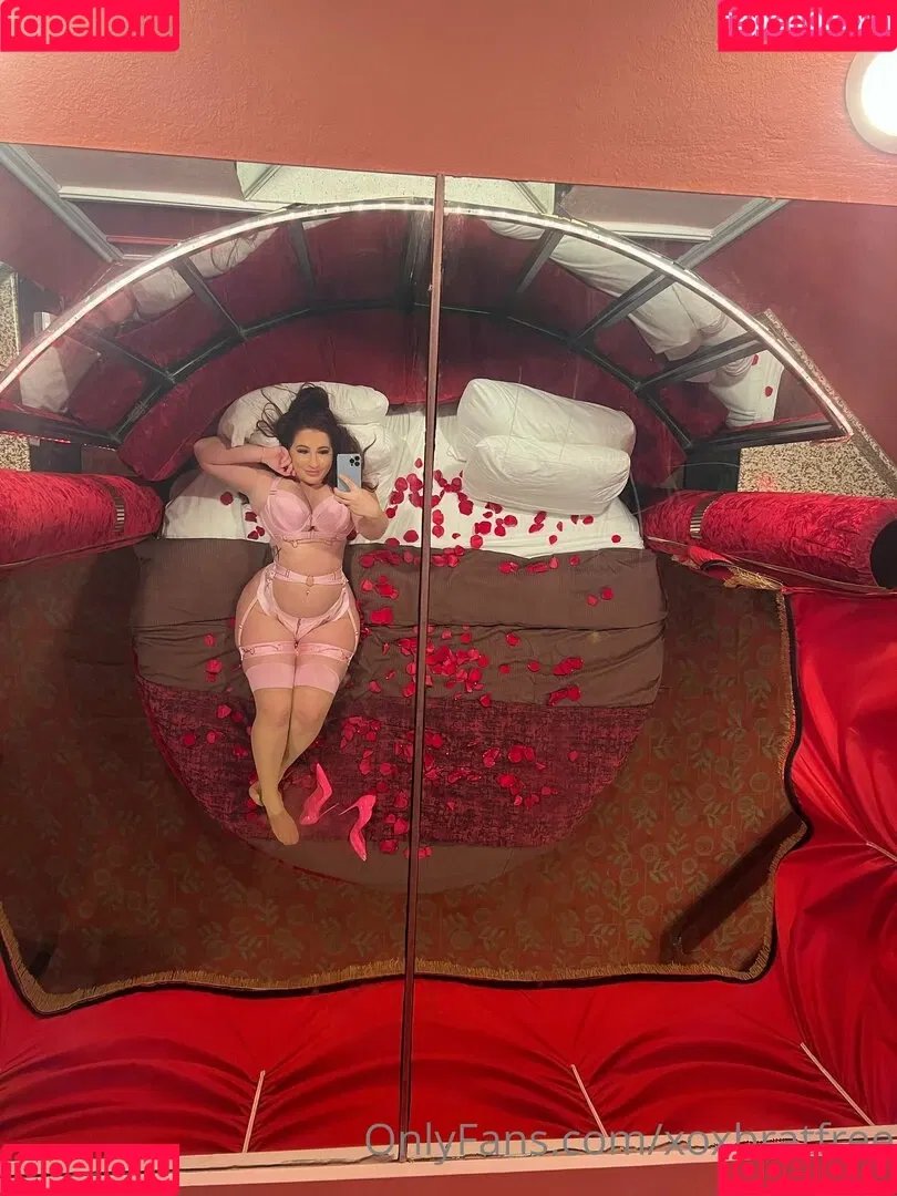 xoxbratfree Onlyfans Photo Gallery 
