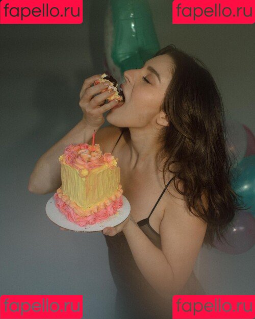 Taya Miller Onlyfans Photo Gallery 