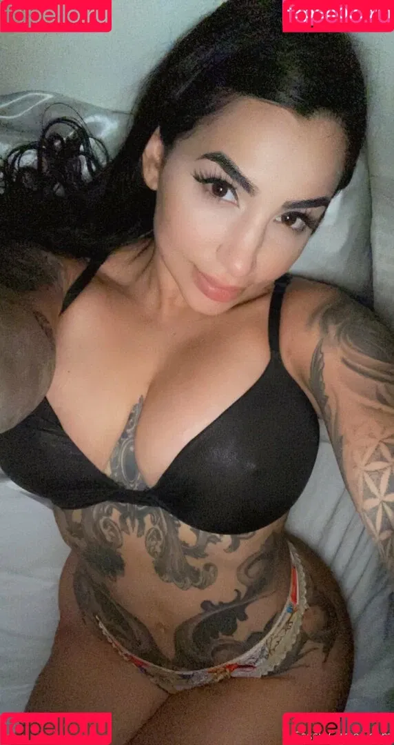 cassiecursesfree Onlyfans Photo Gallery 