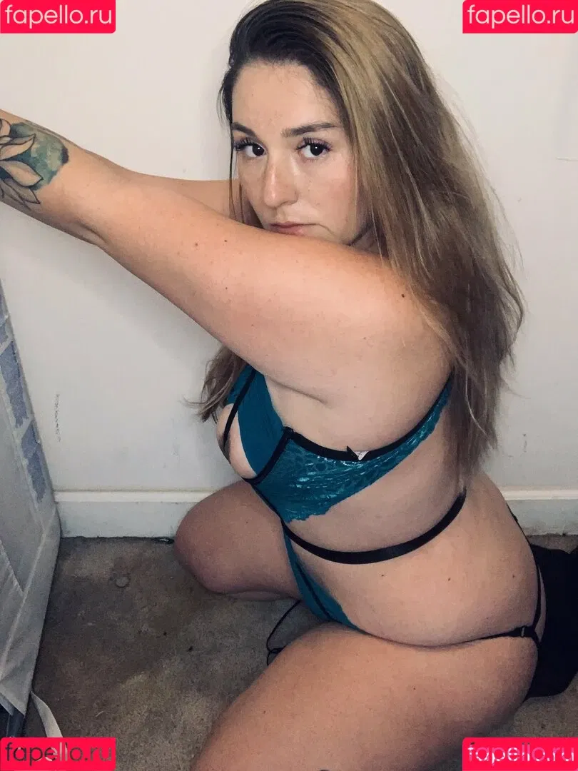 u81165928 Onlyfans Photo Gallery 