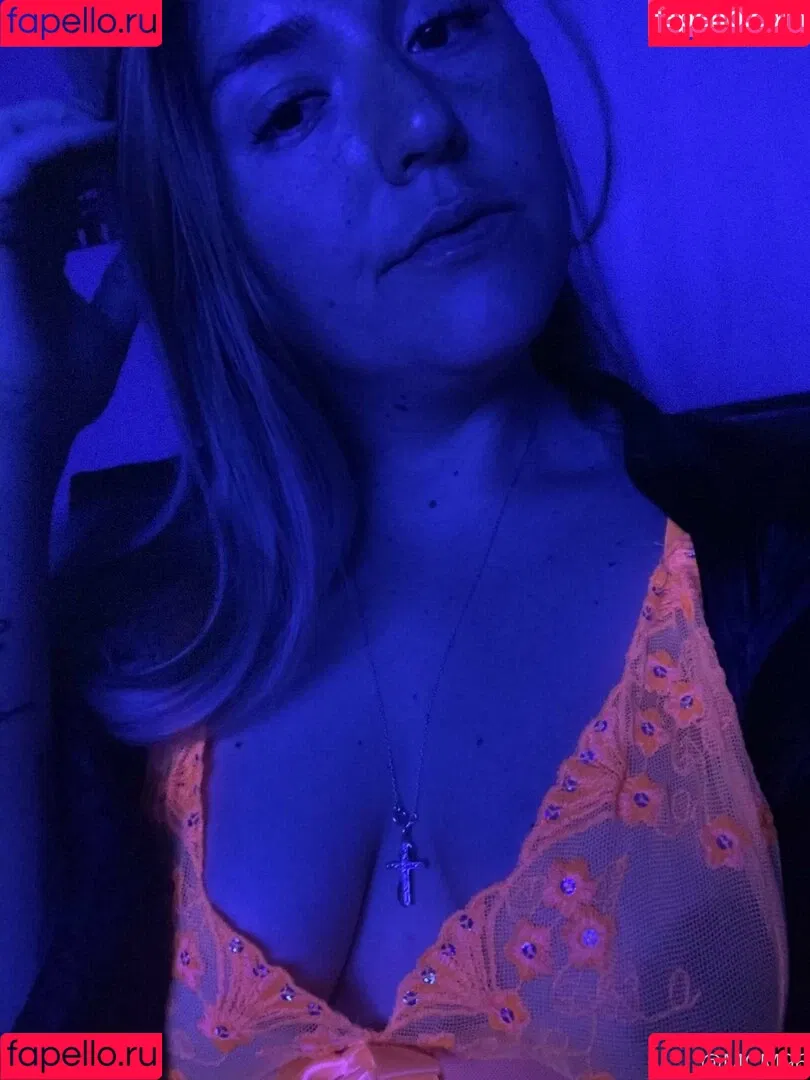 u81165928 Onlyfans Photo Gallery 