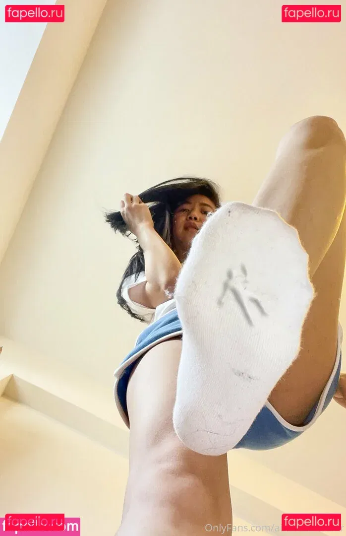 aimeechuasmr Onlyfans Photo Gallery 