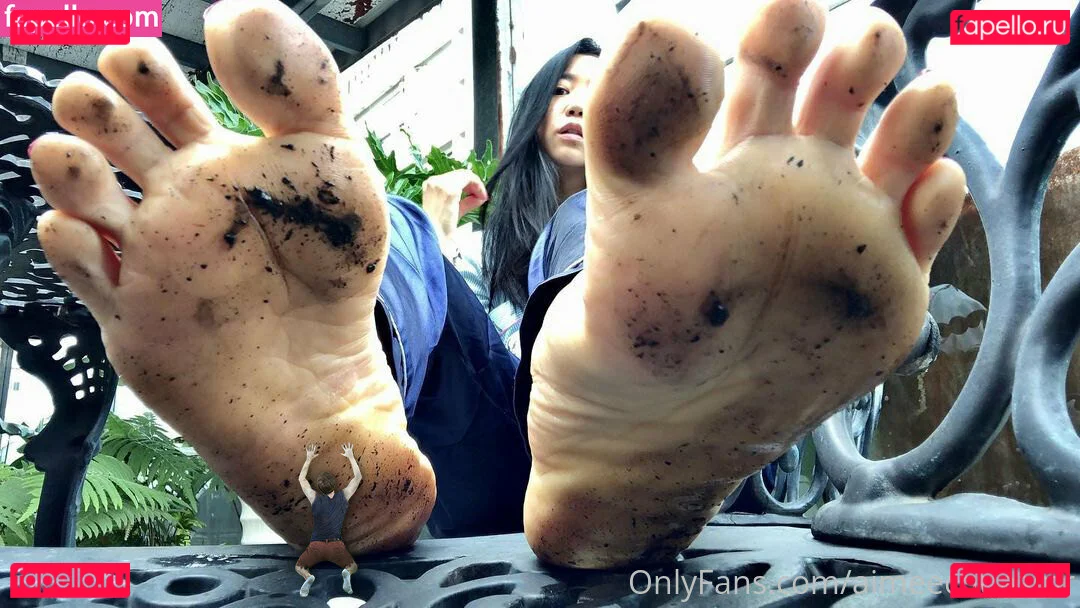 aimeechuasmr Onlyfans Photo Gallery 