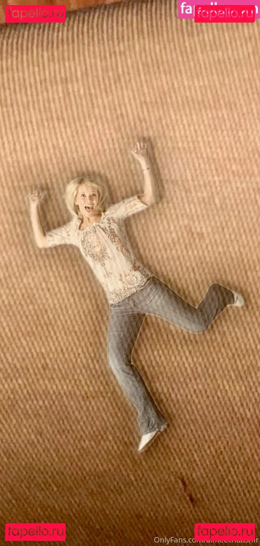 aimeechuasmr Onlyfans Photo Gallery 