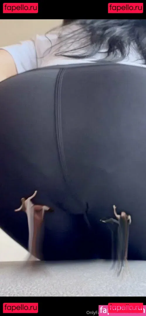 aimeechuasmr Onlyfans Photo Gallery 