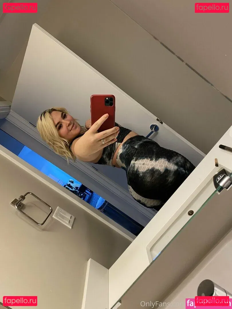 Rharrirhound Onlyfans Photo Gallery 