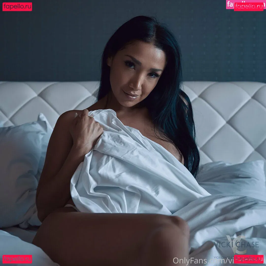 vickichase Onlyfans Photo Gallery 