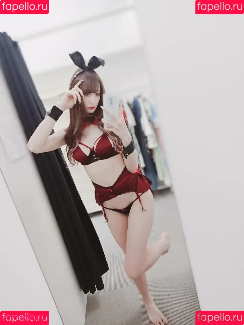 x.meki Onlyfans Photo Gallery 
