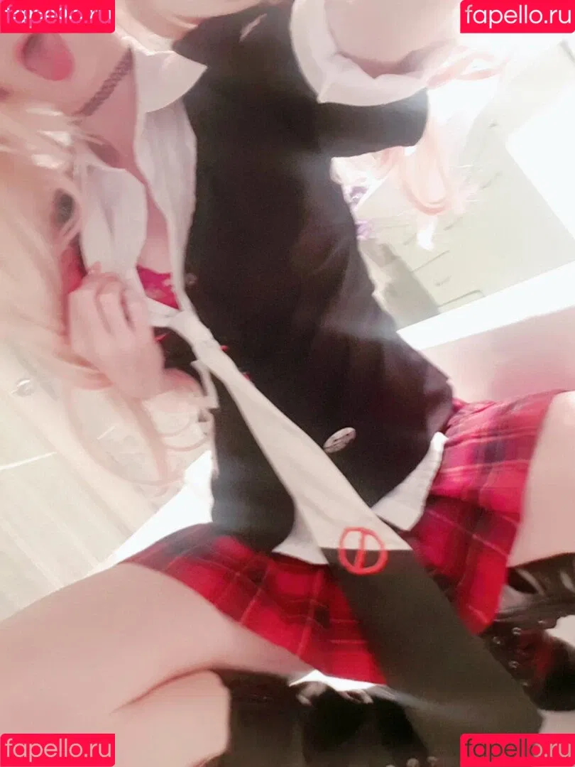 x.meki Onlyfans Photo Gallery 