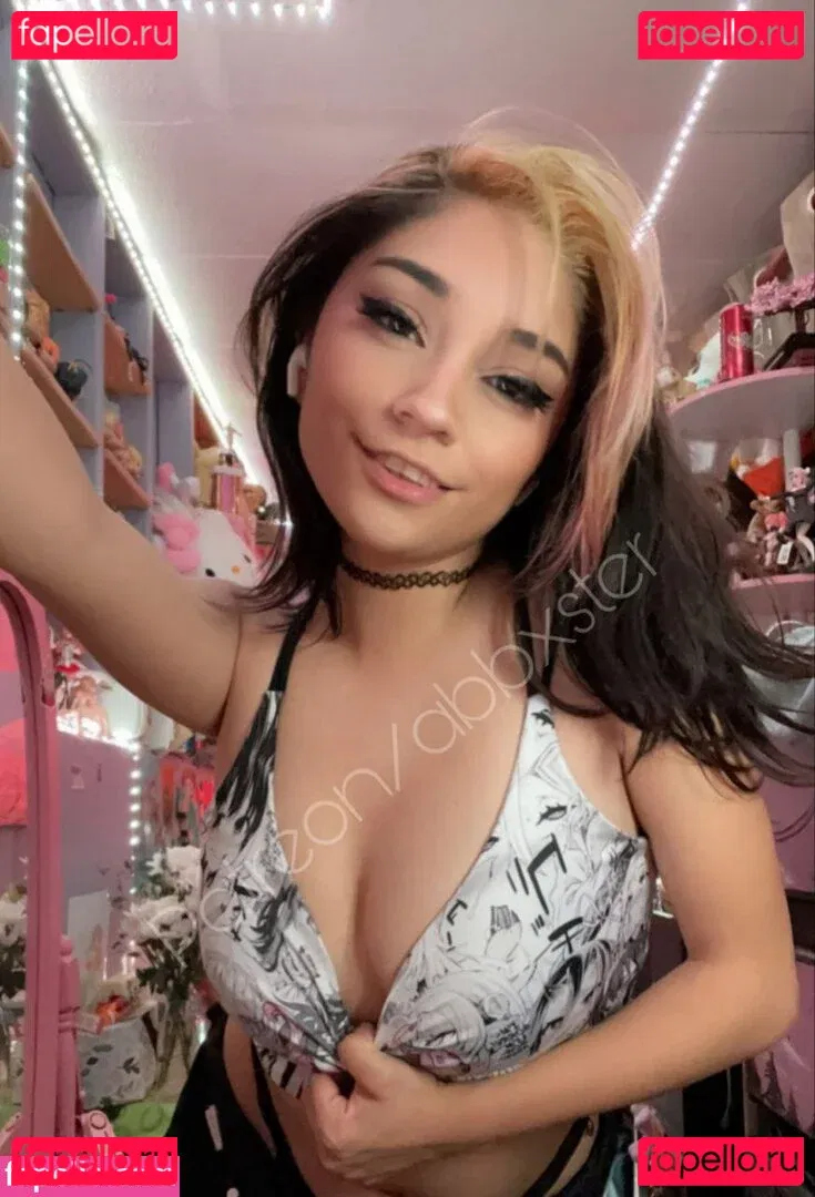 Abbxeh Onlyfans Photo Gallery 