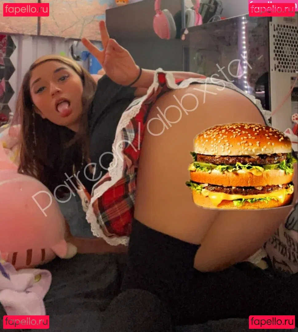 Abbxeh Onlyfans Photo Gallery 