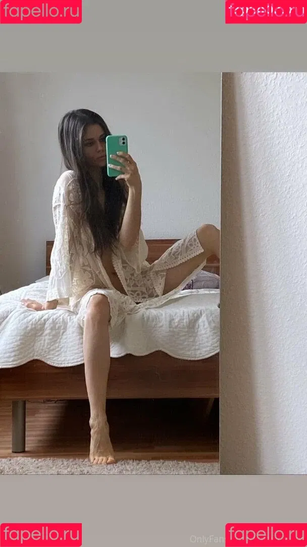 halseyslims Onlyfans Photo Gallery 