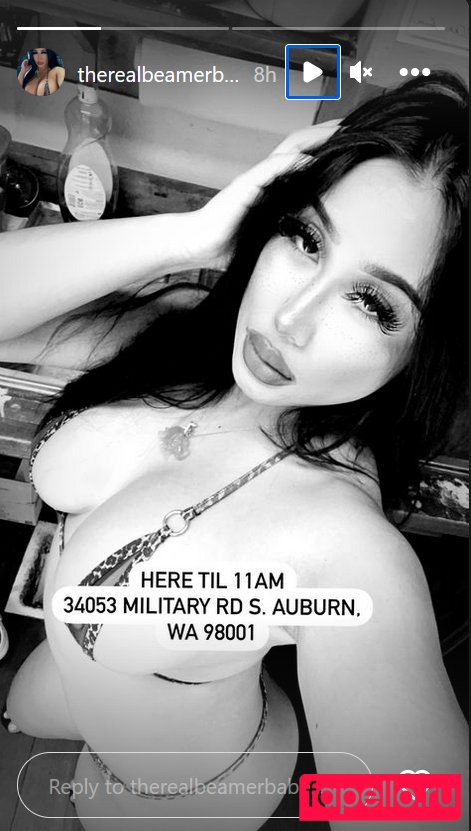 Beamer Babe Nude Onlyfans Photo 23