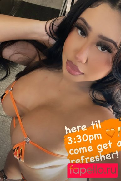 Beamer Babe Nude Onlyfans Photo 19