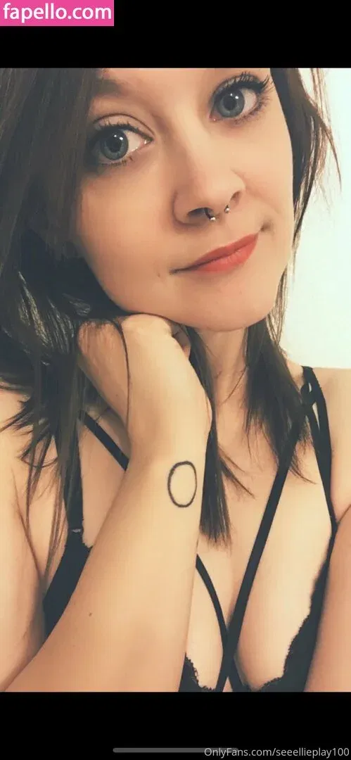seeellieplay100 Onlyfans Photo Gallery 