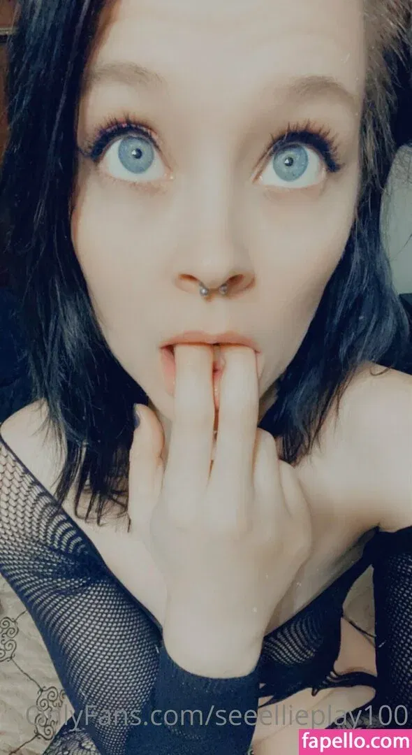 seeellieplay100 Onlyfans Photo Gallery 