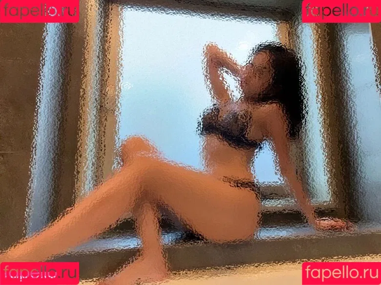AlodiaMarie Onlyfans Photo Gallery 