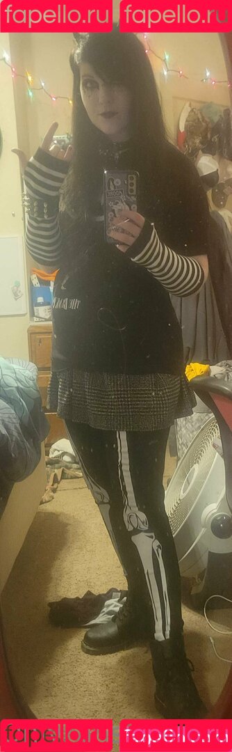 greentea98 Onlyfans Photo Gallery 