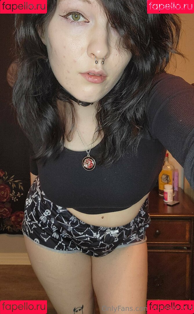 greentea98 Onlyfans Photo Gallery 