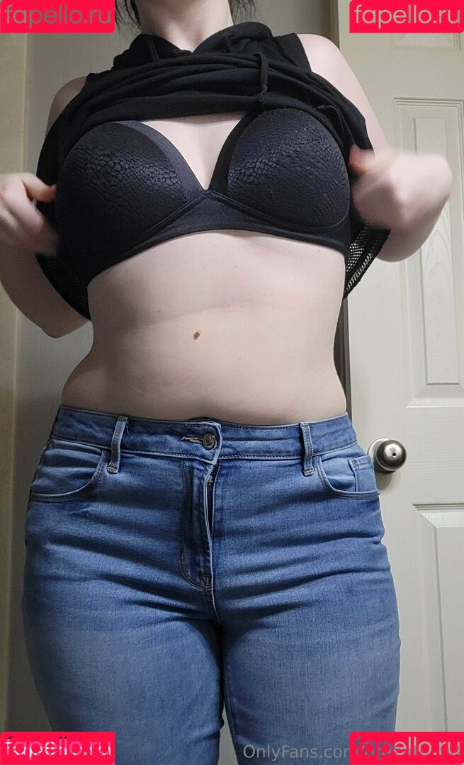 greentea98 Onlyfans Photo Gallery 